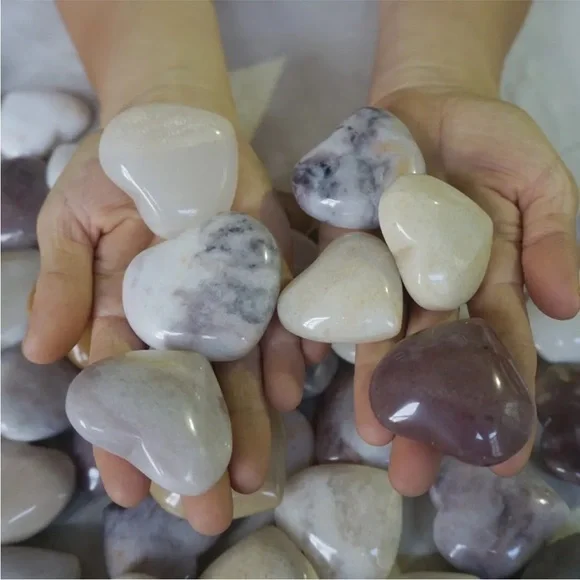 GEMSTONE HEART ππ§‘ππ€π©·π©΅ - Picture 7 of 9